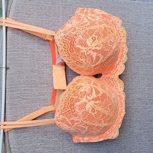 PINK by Victoria Secret Ligthly Lined Lace Orange 36D